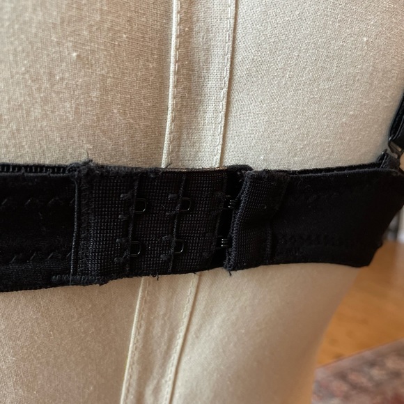 Body Central mirrored disco bra! - Picture 4 of 5